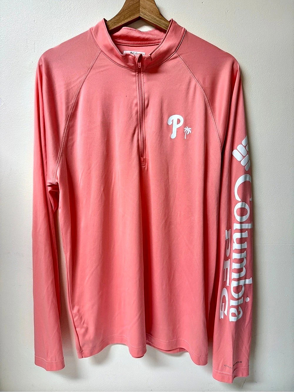 Columbia Terminal Tackle Salmon Coral Quarter-Zip Omniwick Philadelphia Phillies